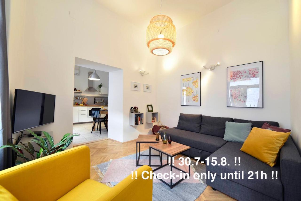 Hygge Apartment Zagreb Buitenkant foto