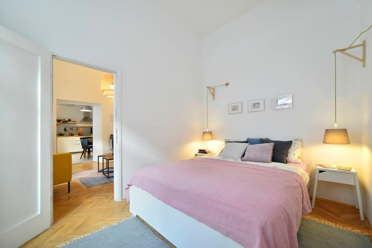 Hygge Apartment Zagreb Buitenkant foto