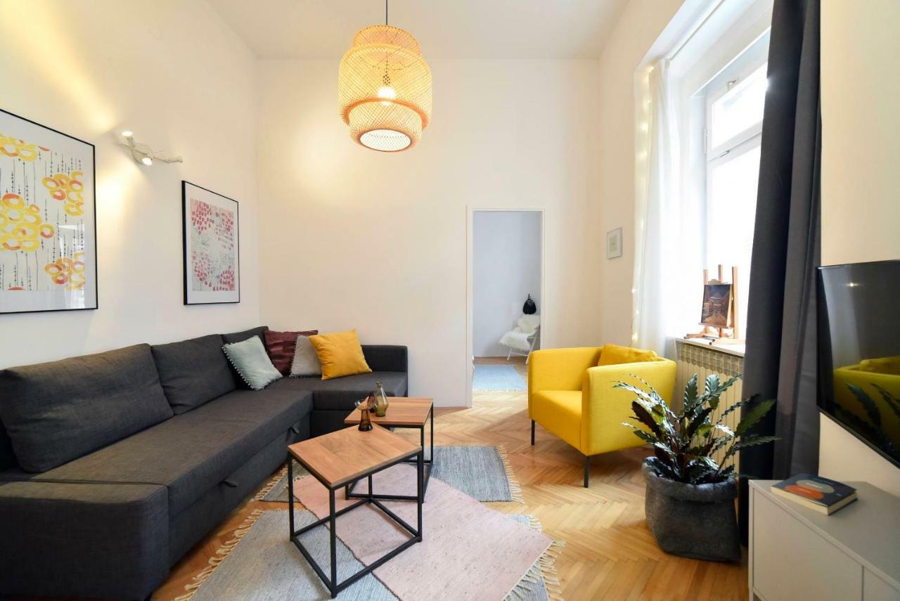 Hygge Apartment Zagreb Buitenkant foto