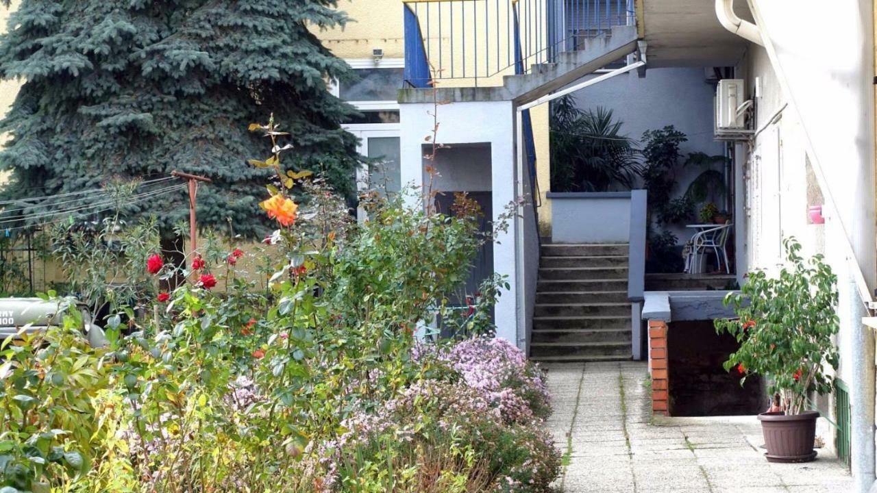 Hygge Apartment Zagreb Buitenkant foto